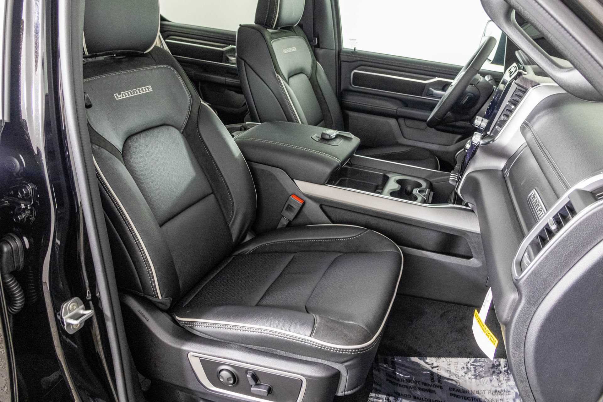 New 2027 RAM 1500 Laramie AWD/4WD image 42