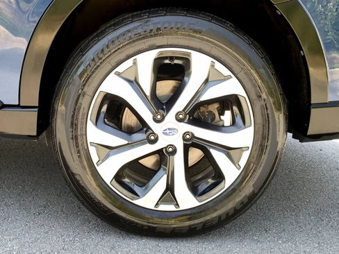 Used 2022 Subaru Outback Limited AWD/4WD image 11