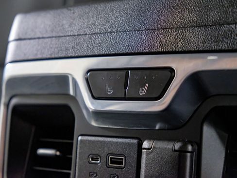 Used 2021 Chevrolet Silverado 2500 High Country w/ Z71 Off-Road Package image 32