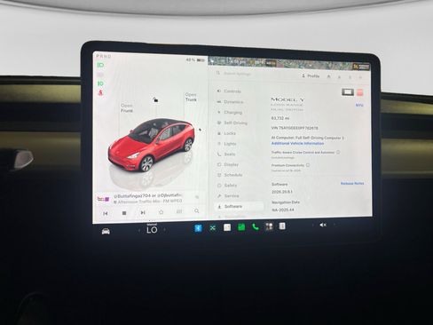 Used 2023 Tesla Model Y Long Range AWD/4WD image 6