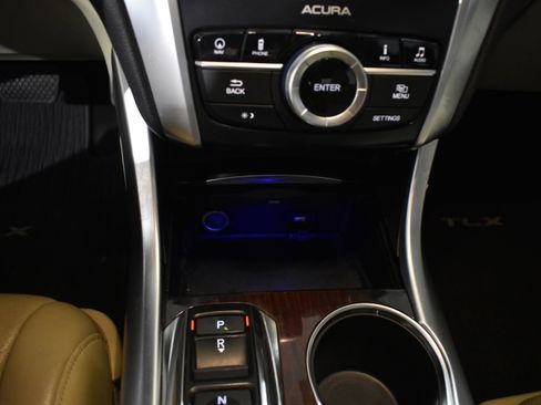 Used 2015 Acura TLX V6 Tech image 24