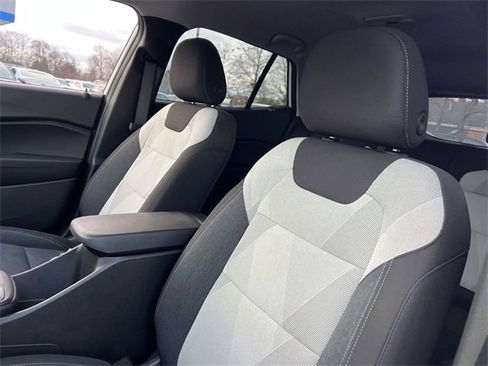 Certified 2024 Chevrolet Trax LS image 11