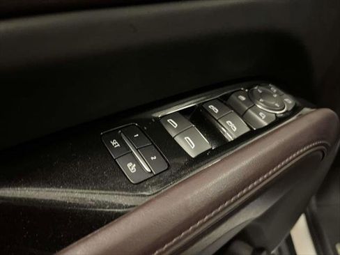 Used 2023 Cadillac Escalade Sport Platinum image 18