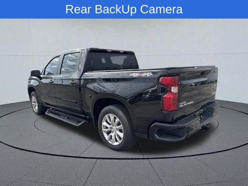 Used 2023 Chevrolet Silverado 1500 Custom AWD/4WD image 6