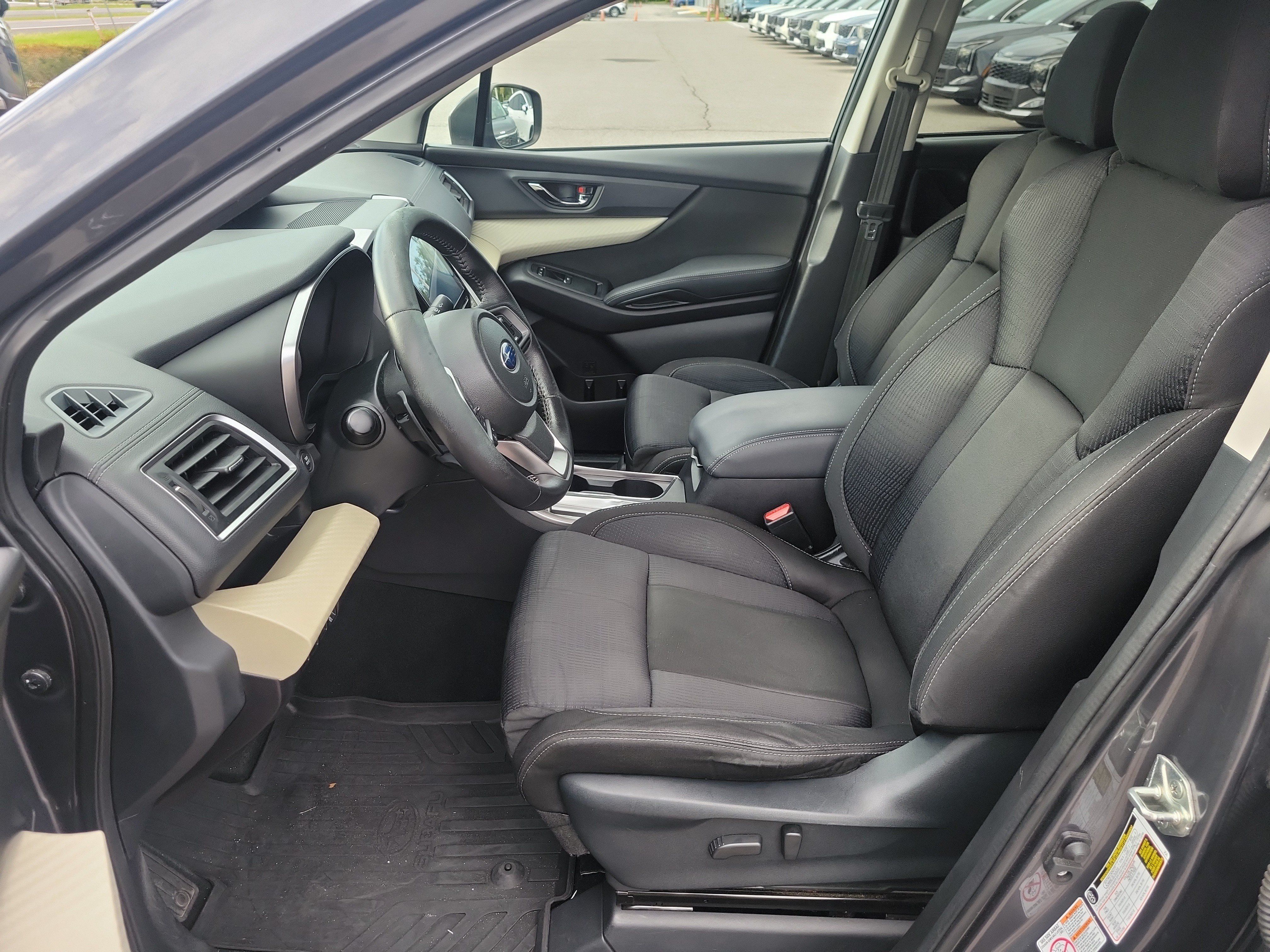 Used 2019 Subaru Ascent Premium AWD/4WD image 23
