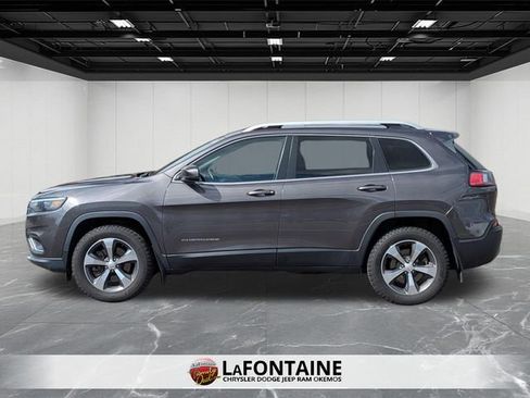 Used 2019 Jeep Cherokee Limited image 2