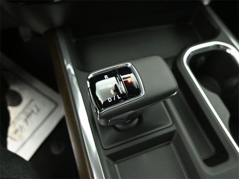 Used 2026 Chevrolet Silverado 1500 High Country w/ Midnight Edition image 15