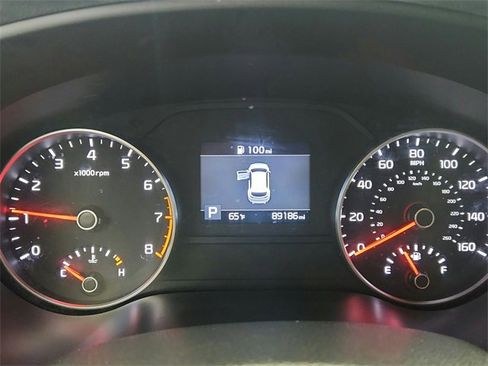 Used 2021 Kia Sportage LX image 11