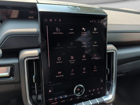 New 2026 GMC Yukon XL Denali w/ Sun & Power Step Package AWD/4WD image 24