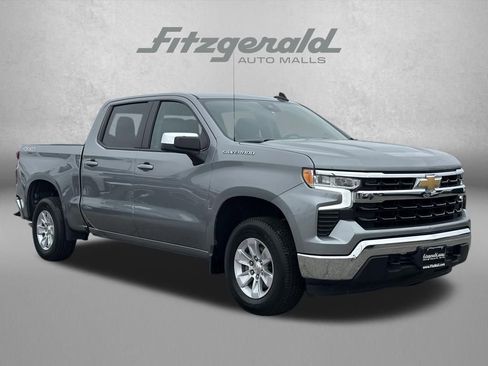 Used 2025 Chevrolet Silverado 1500 LT image 1