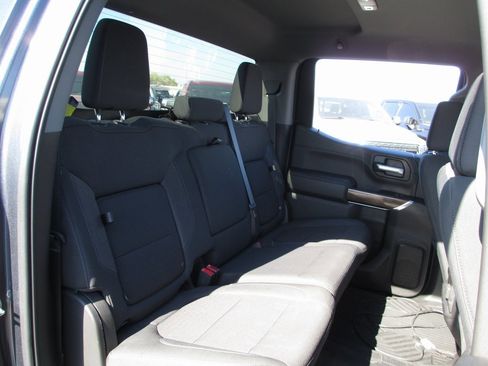 Used 2022 Chevrolet Silverado 1500 RST image 19