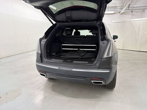 Certified 2022 Cadillac XT5 Sportv w/ LPO, Floor Liner Package AWD/4WD image 27