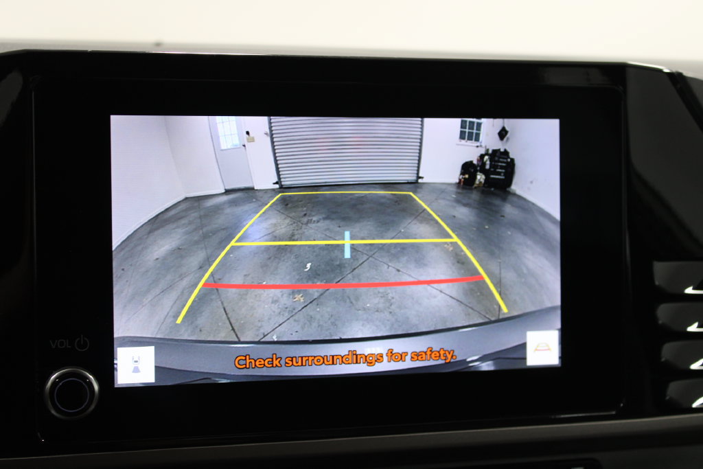 Used 2025 Toyota Camry SE FWD image 53