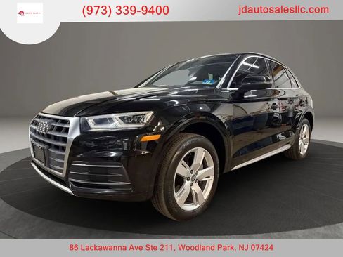 Used 2018 Audi Q5 2.0T Premium Plus w/ Premium Plus Package AWD/4WD image 1