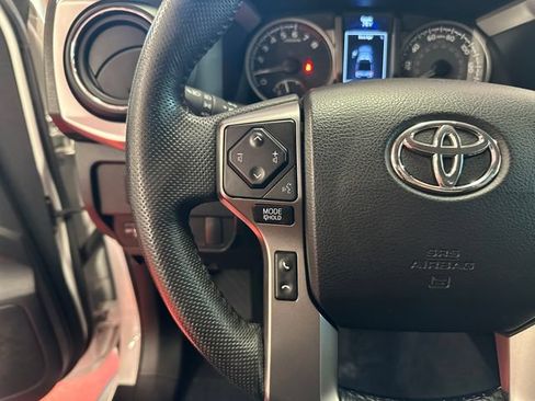 Certified 2022 Toyota Tacoma SR5 w/ Black Out Package (TMS) AWD/4WD image 20