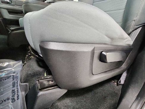 Used 2017 RAM 1500 Classic SLT image 14