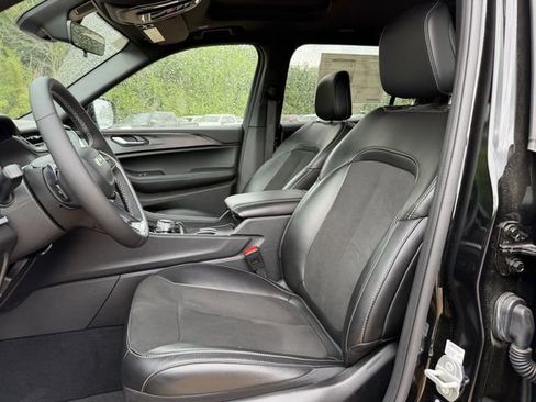 New 2025 Jeep Grand Cherokee L Altitude RWD image 14