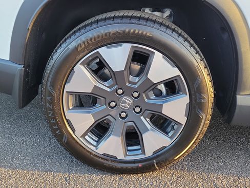 New 2026 Honda Pilot Elite image 7