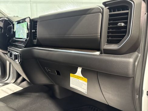 New 2026 Chevrolet Silverado 1500 LT AWD/4WD image 34