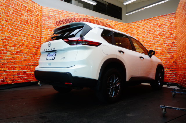 Certified 2025 Nissan Rogue S AWD/4WD image 7