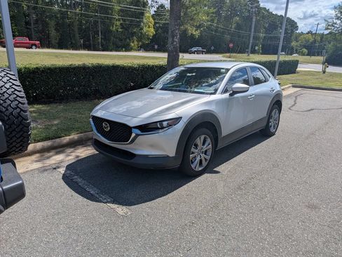 Used 2021 MAZDA CX-30 FWD 2.5 S w/ Select Package image 2
