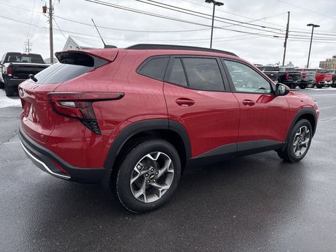 New 2026 Chevrolet Trax LT w/ Driver Confidence Package image 3