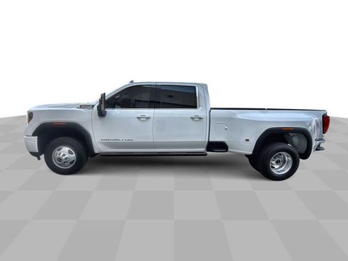 Used 2022 GMC Sierra 3500 Denali w/ Denali Ultimate Package AWD/4WD image 5