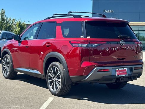 New 2026 Nissan Pathfinder Platinum AWD/4WD image 6