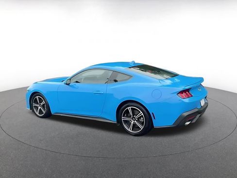 Used 2024 Ford Mustang Premium image 4