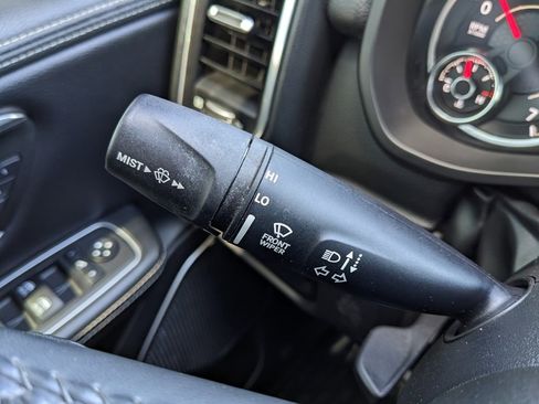 Used 2023 RAM 1500 Laramie image 57