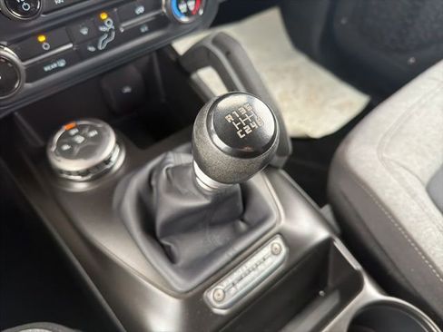 Used 2022 Ford Bronco Big Bend image 26