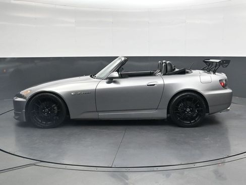 Used 2005 Honda S2000 image 7