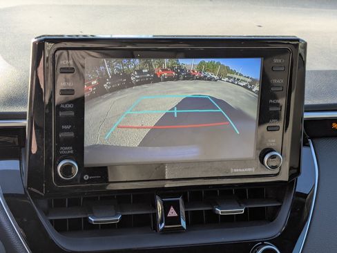 Used 2022 Toyota Corolla SE image 20