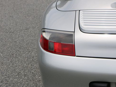 Used 2000 Porsche 911 Cabriolet image 6