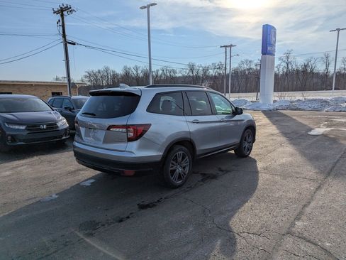Used 2022 Honda Pilot Sport image 3