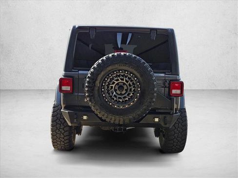 Used 2018 Jeep Wrangler Unlimited Sport S image 6