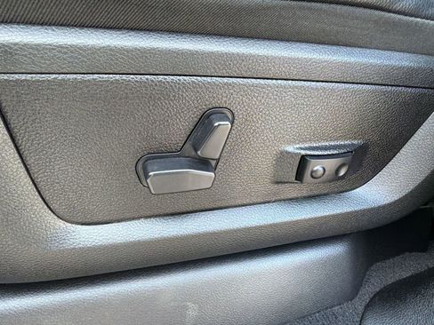 Used 2024 RAM 2500 Laramie w/ Safety Group AWD/4WD image 13