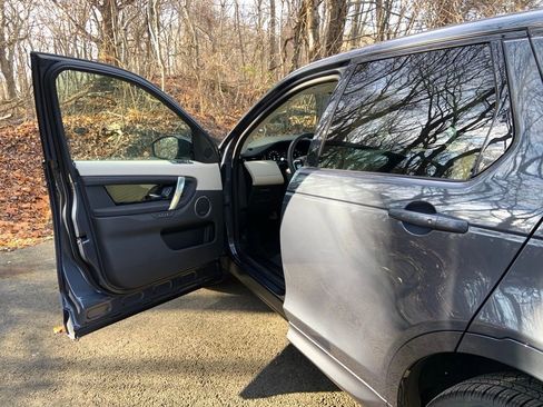 Certified 2025 Land Rover Discovery Sport S image 13