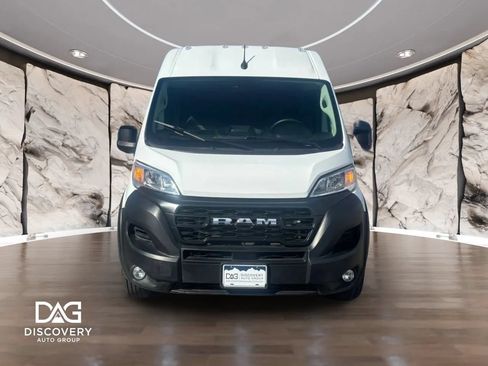 Used 2026 RAM ProMaster 2500 w/ Convenience Group FWD image 5