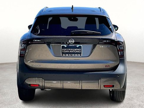 Used 2025 Nissan Kicks SR image 6