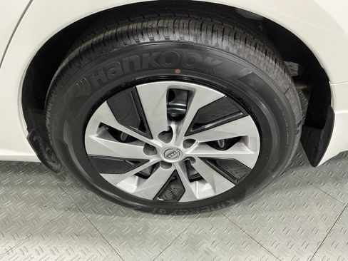 Used 2025 Nissan Altima 2.5 S image 27