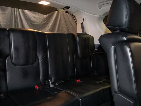 Used 2024 Nissan Armada SL w/ Cargo Package image 20