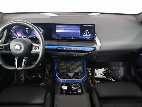 Used 2025 BMW X3 xDrive30i w/ M Sport Package image 8
