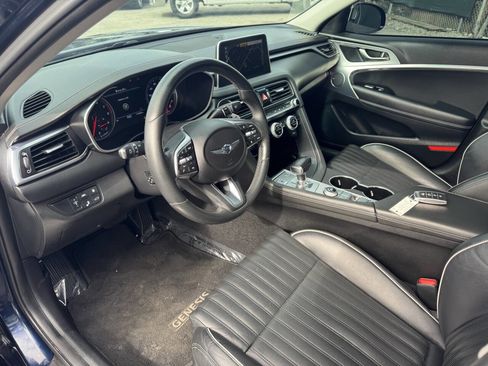 Used 2020 Genesis G70 2.0T w/ Elite Package image 19