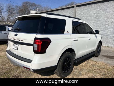 Used 2022 Ford Expedition Timberline image 6