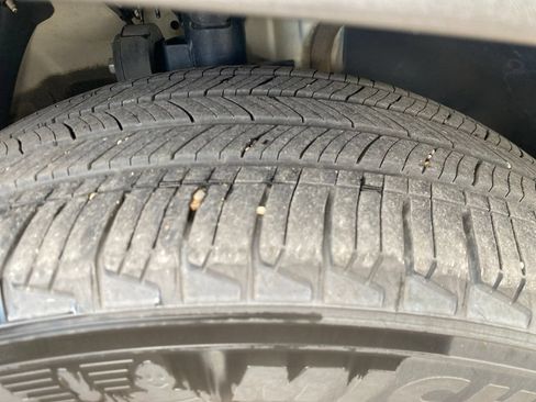 Used 2024 Hyundai Tucson Limited AWD/4WD image 9