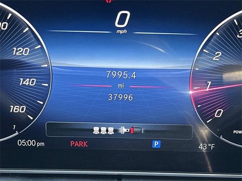 Used 2023 Mercedes-Benz C 300 4MATIC Sedan image 21