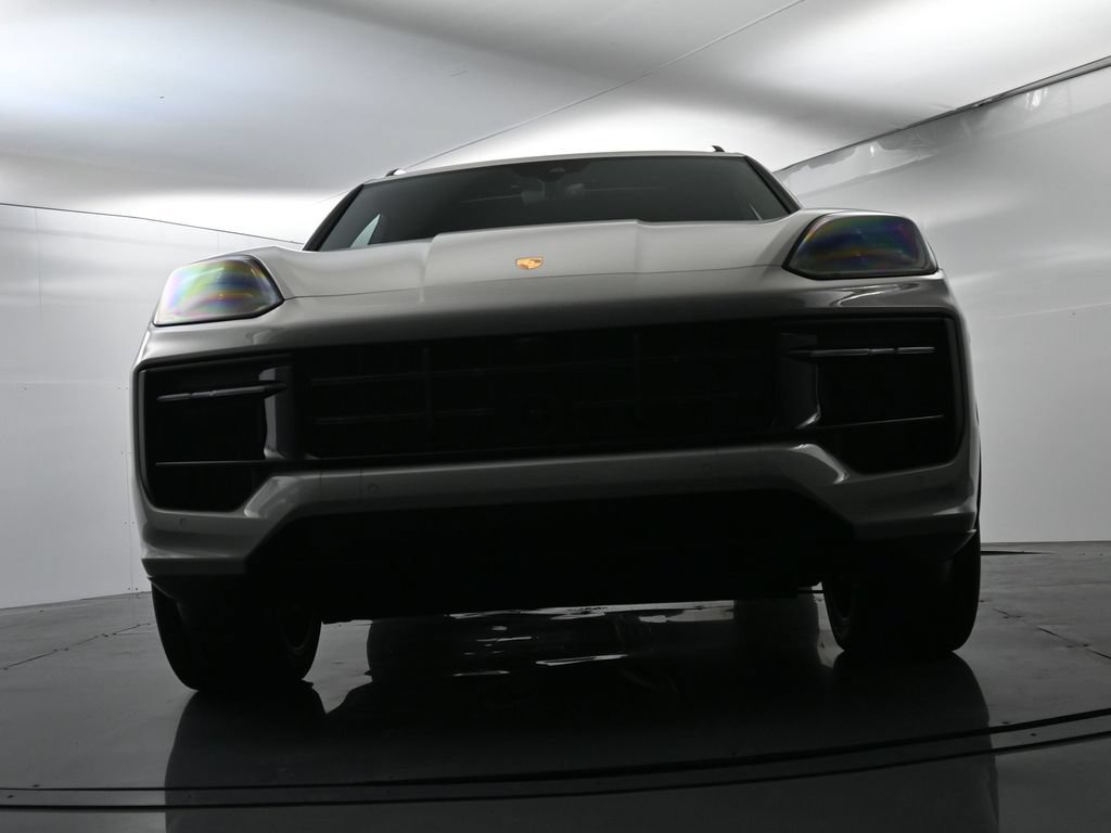 Certified 2026 Porsche Cayenne GTS AWD/4WD image 56