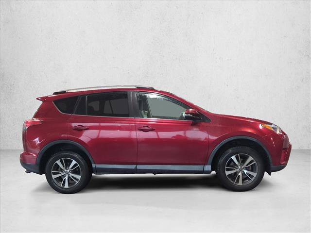 Used 2018 Toyota RAV4 XLE FWD image 4