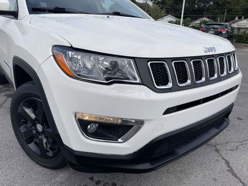 Used 2020 Jeep Compass Latitude w/ Cold Weather Group image 27